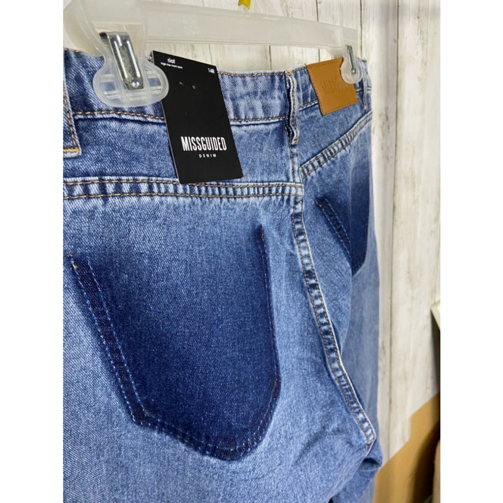 NWT Missguided Riot Mom Jeans Tall Shadow Pocket High Waist Size 10 Blue - Picture 5 of 9